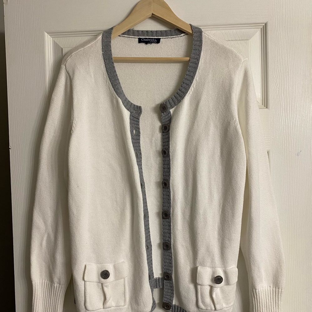 Chadwicks White and Gray Cardigan Sweater